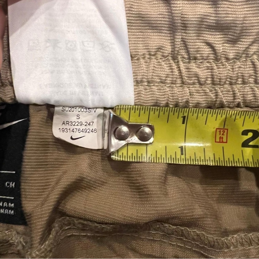 Mens Nike Sportswear Woven Athletic Shorts Khaki Size S At Knee. AR3229-247 - Picture 4 of 8